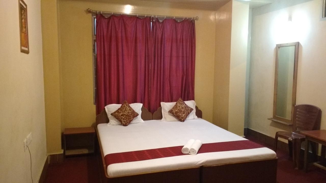 Hotel Pradhan Residency Gangtok Exteriör bild